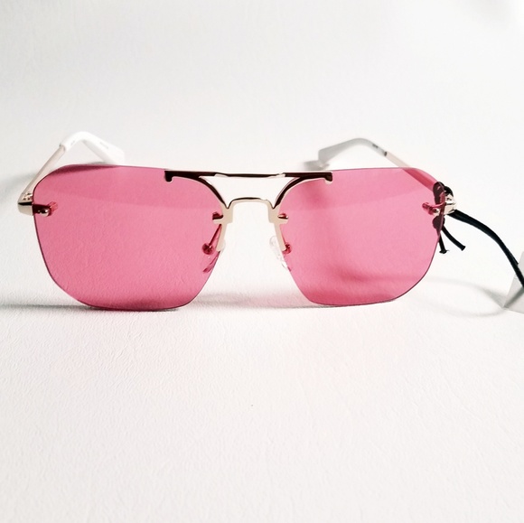 Elizabeth and James Sunglasses - Picture 7 of 8